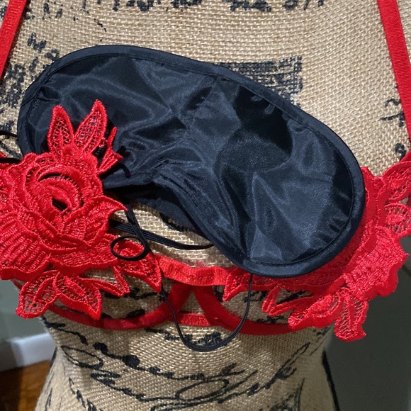 ROMWE Lingerie Set - Picture 7 of 7